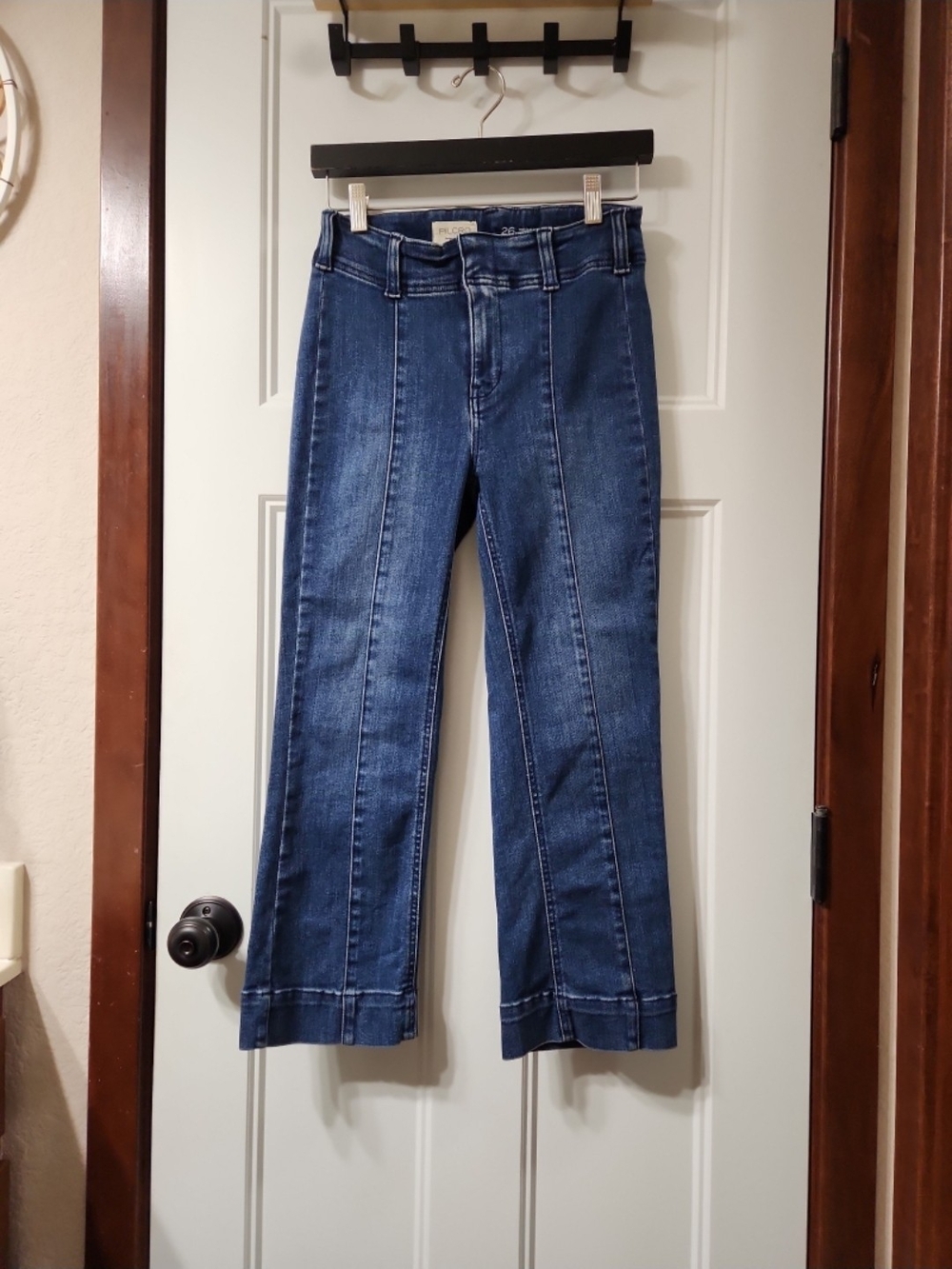 Pilcro Cropped Flare Jeans - 26